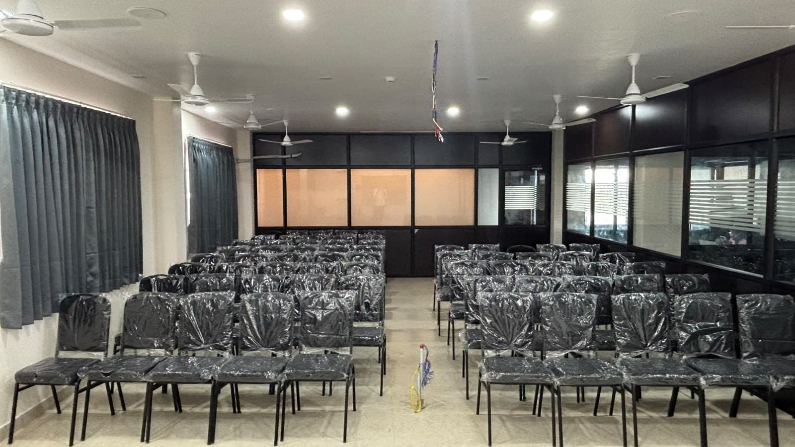 Corporate Meeting Hall & Auditorium
